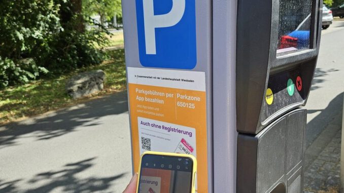 In Wiesbaden läuft ein Drittel der bezahlten Parkvorgänge über das Handyparken In Wiesbaden läuft ein Drittel der bezahlten Parkvorgänge über das Handyparken