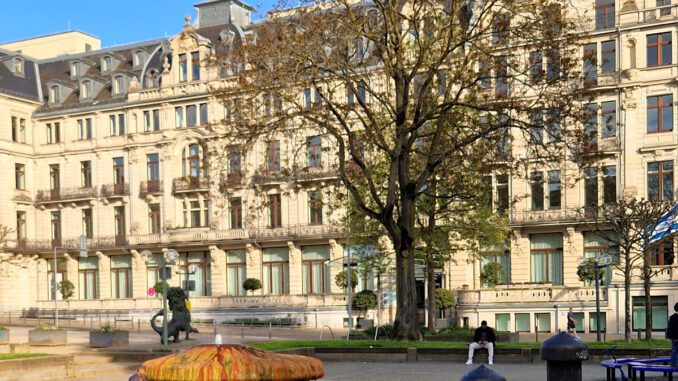 Wiesbaden bespricht die Zukunft seiner Thermalquellen Wiesbaden bespricht die Zukunft seiner Thermalquellen