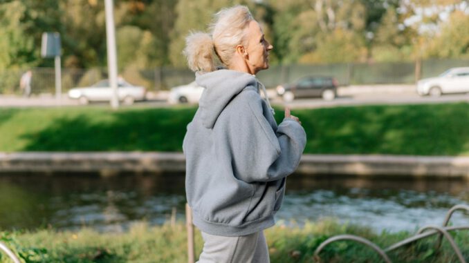 Wiesbaden führt regelmäßige Fitnesschecks für Menschen ab 60 ein